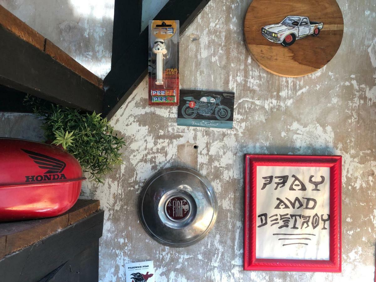 Appartamento Luwabica Art'N'Coffee House Yogyakarta Esterno foto